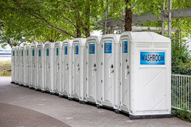 Portable Restroom Setup and Delivery in Ford City, CA